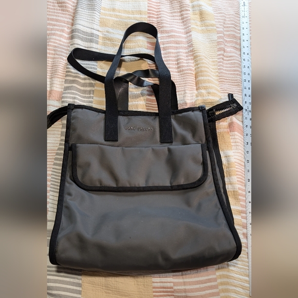 Marc Jacobs tote - Picture 1 of 15